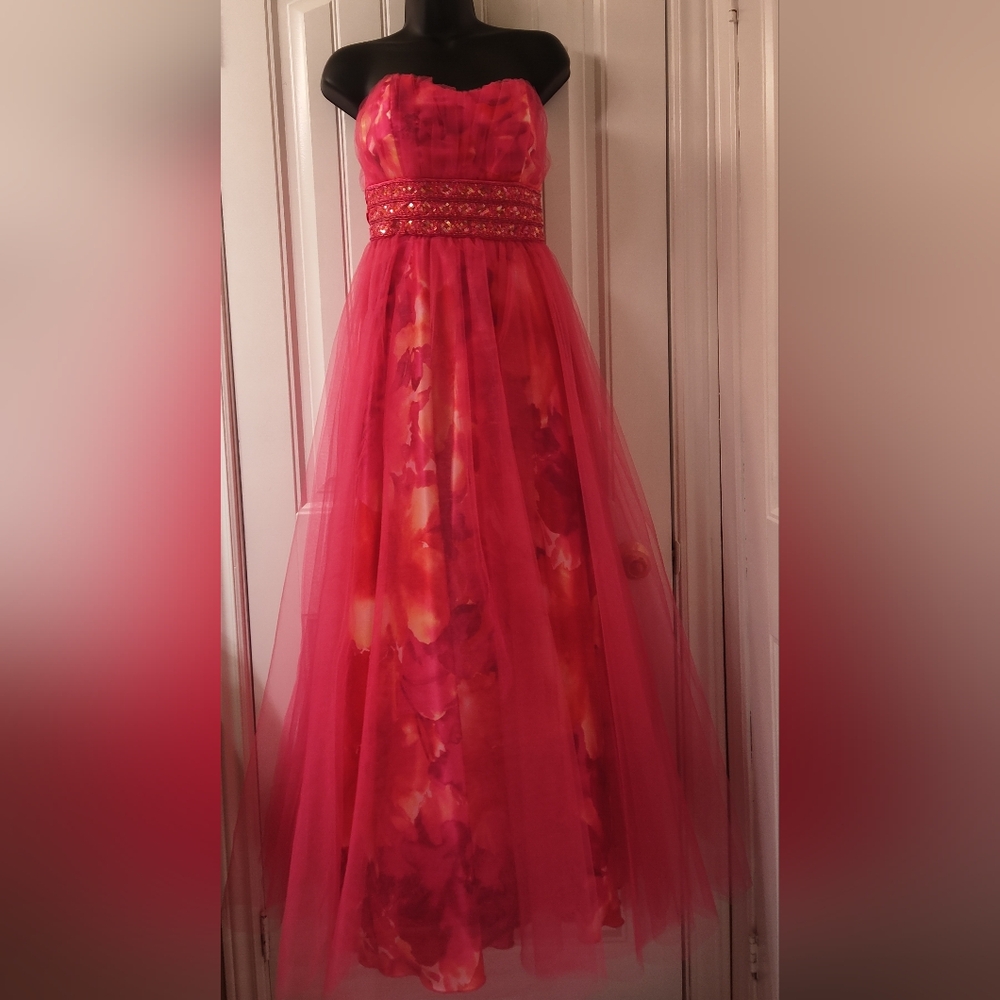 Elegant Roberta Bridal Pink Formal Gown Size 9/10